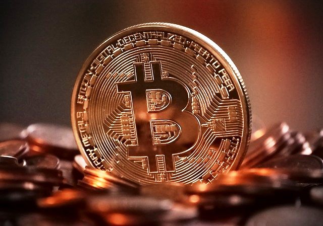 GUADAGNARE ONLINE FARE SOLDI DA CASA COI BITCOIN